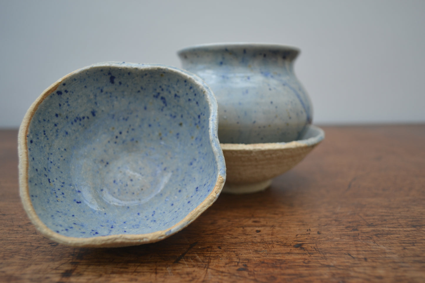 Collection blue dotted bowls